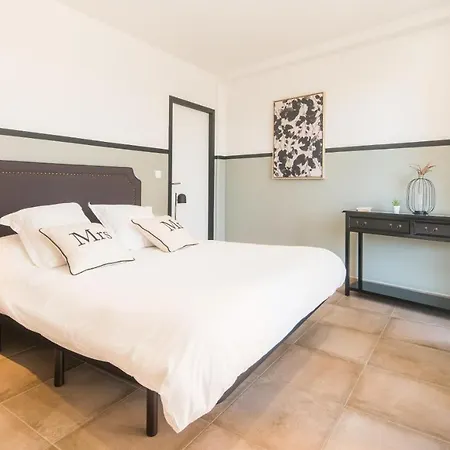 Les Bulles Avec Jacuzzi Privatif & Parking Prive Apartament *