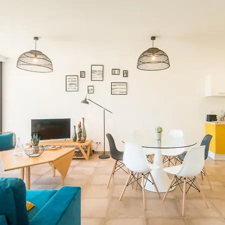 Les Bulles Avec Jacuzzi Privatif & Parking Prive Apartament Sarlat-la-Canéda